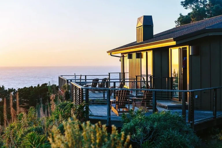 Best Beachfront Chalet Hotels in the US: Ultimate Coastal Guide