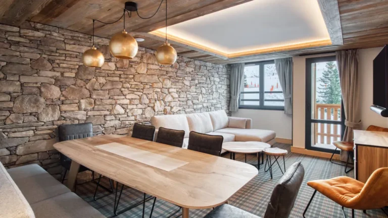 Chalet Hotels Coordination Plans: Alpine Resort Management Guide