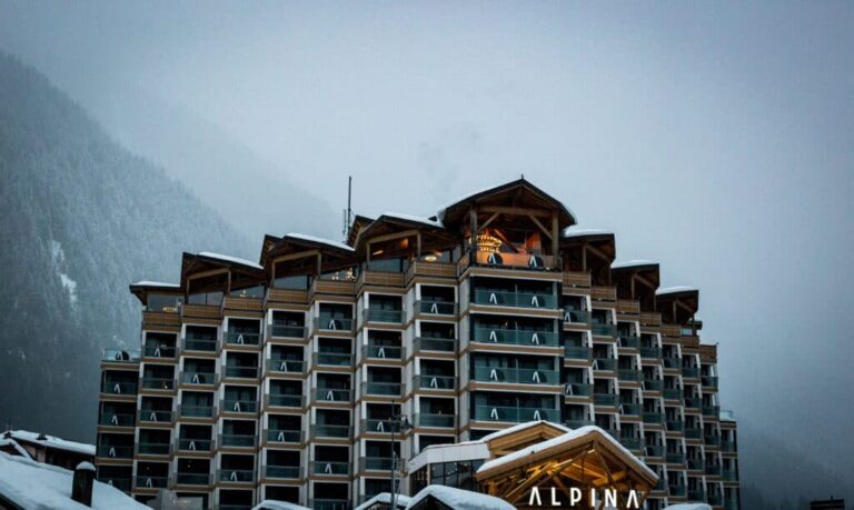 Compare Chalet Hotels: Alpine Architecture Guide
