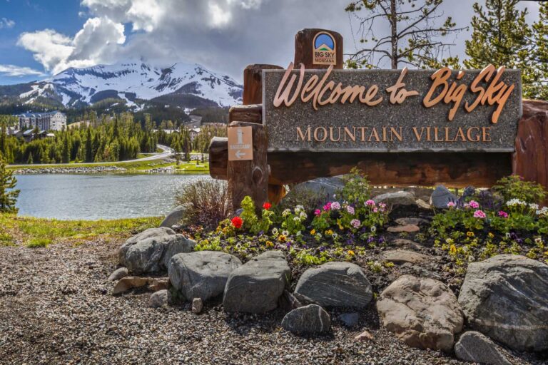 Top Winter Experiences in America: Ultimate Seasonal Guide